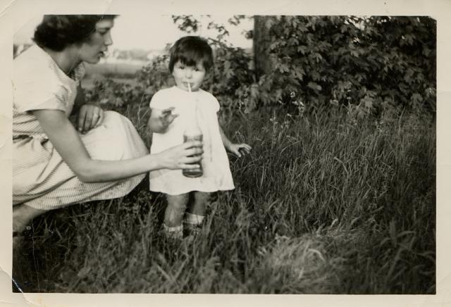 1951, Niagra Falls. Gloria and Dianna.