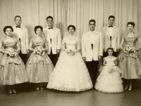 1950s?. Niagra Falls. Jenny Squario,? , Norina Squario, ?, Eva (Squario) Ruscitti, Guy Ruscitti, Carmen Tonelatto and Mary (Gild